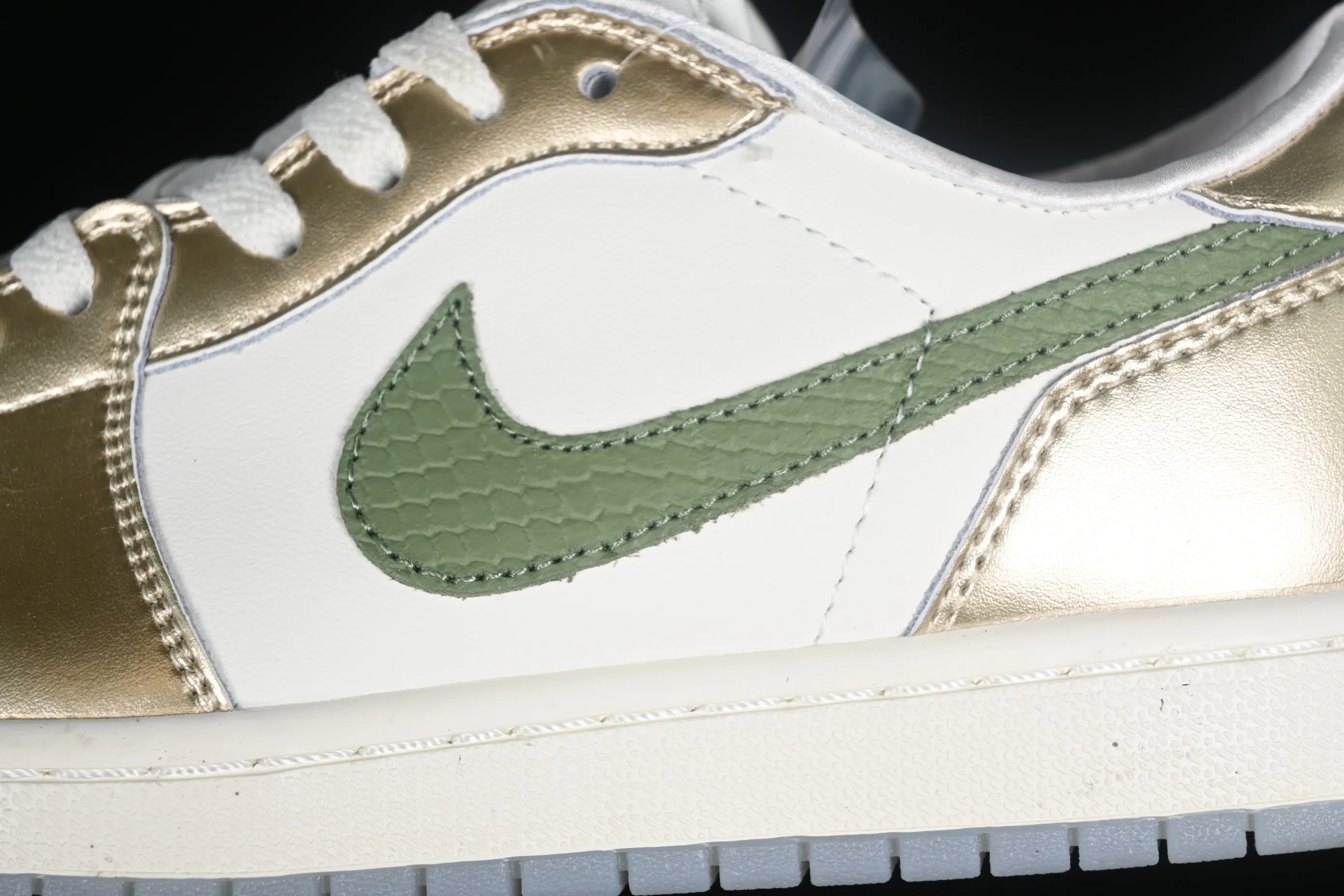 All categories Air Jordan Jordan series basketball shoes Air Jordan 1 Low Air Jordan 1 Low OG GS "Chinese New Year" AJ1 Joe 1 Year of the Dragon zodiac color low-top cultural casual sneakers FQ6593-100